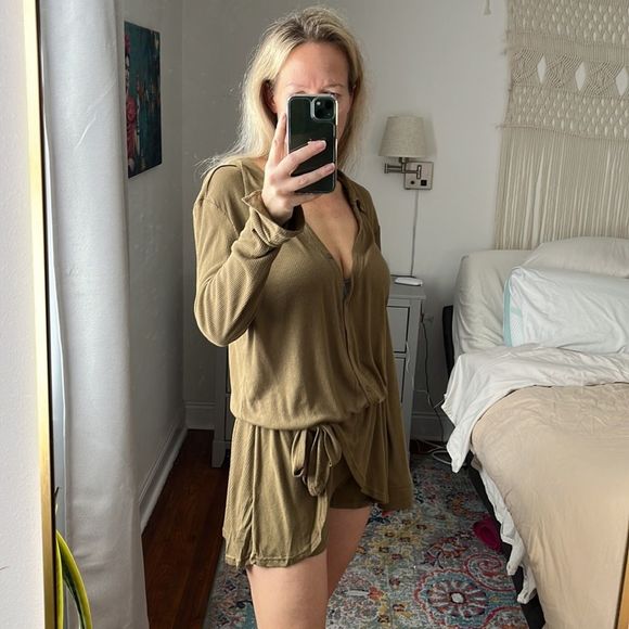 NWT Free People x Revolve Lively Romper in Tropical Nut Size Medium - Picture 4 of 9